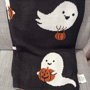 NWT GOBLIN & GHOUL BLACK GHOST PUMPKIN JACK O LANTERN OVERSIZED HALLOWEEN THROW